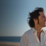 Background Testimonials 160x160